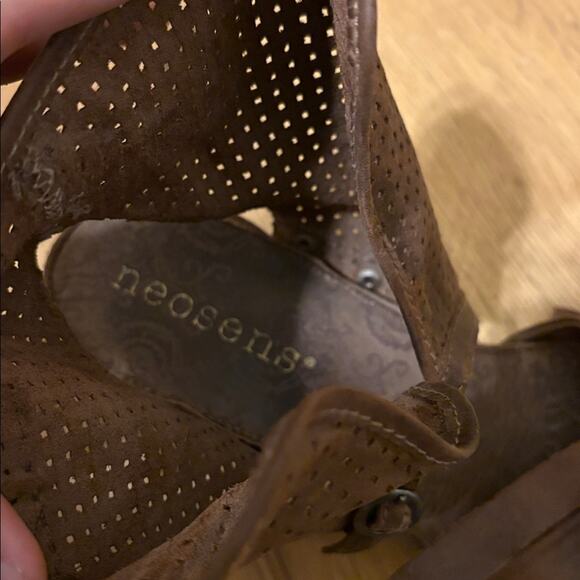 Neosens Brown Leather Bootie Heels size 41 - Picture 3 of 7